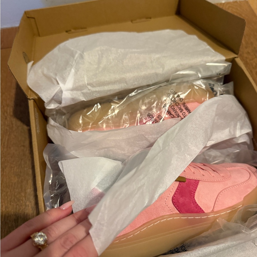 NEW in a box Dr Scholl’s pink time off win lace sneakers 7 - Picture 2 of 6